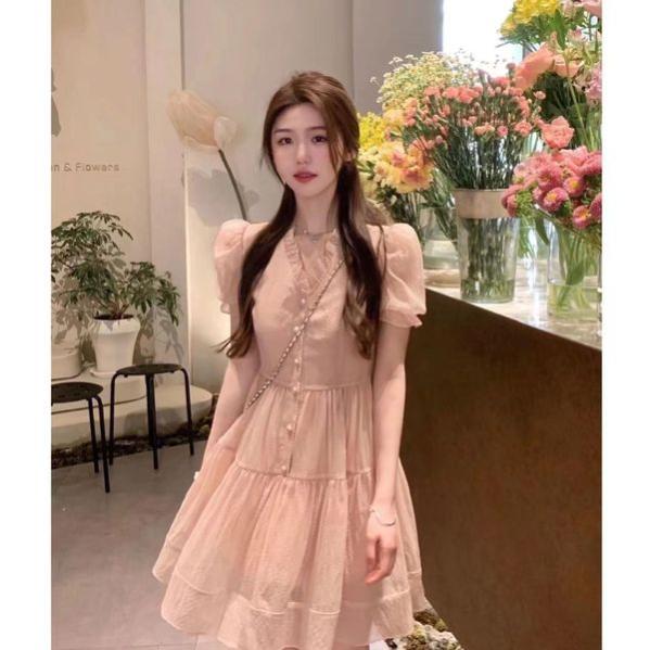 粉色甜妹来袭，彩色穿搭新选择
